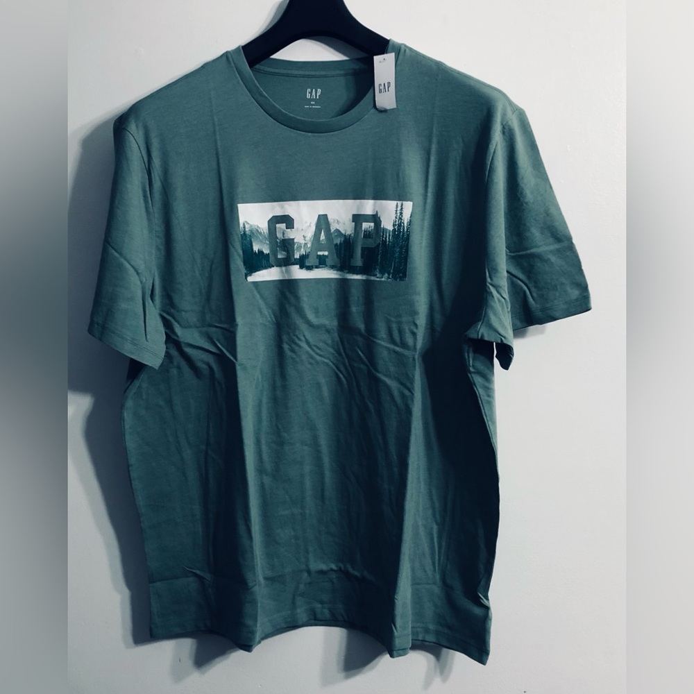 Gap men’s T-shirt Gap Logo palm Tree crewneck crewneck 100%cotton green. XXL